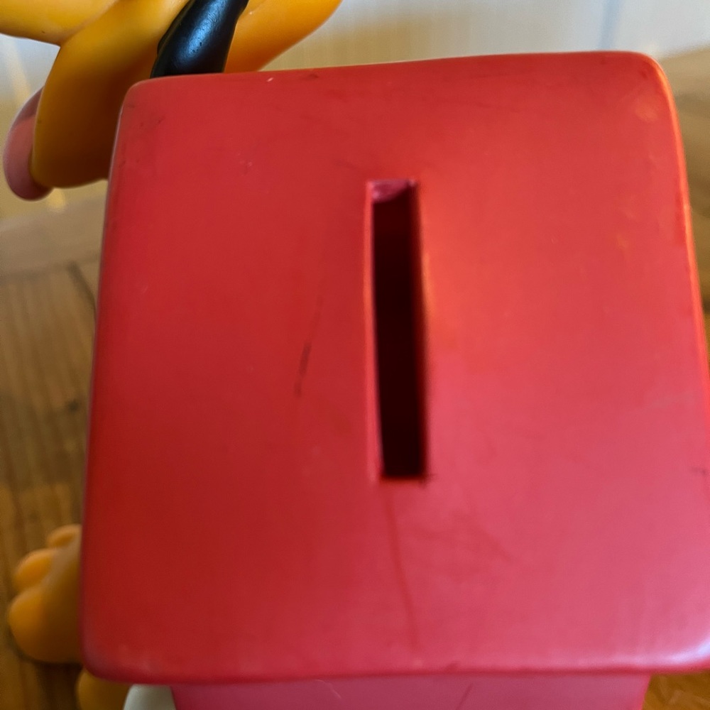 Vintage Disney Pluto Bank - Picture 10 of 11